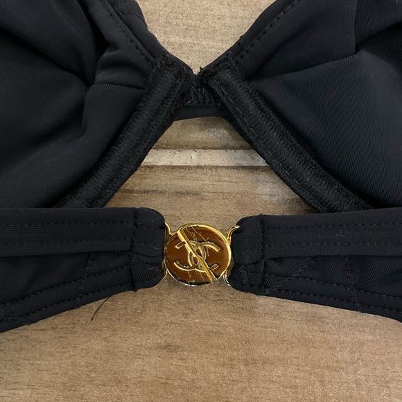 Chanel Bikini - Picture 5 of 6